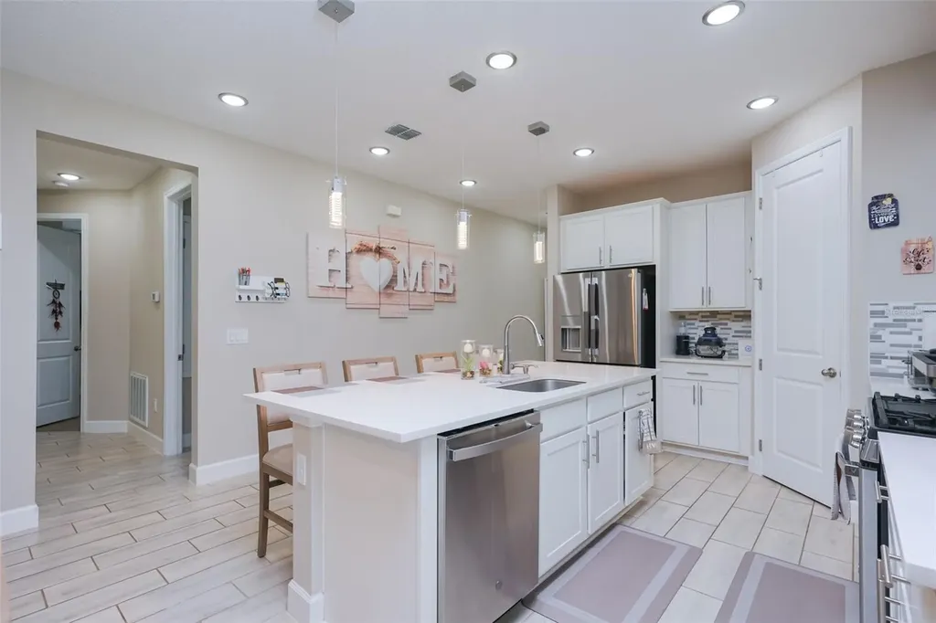 2544 Autumn Stream Drive Leesburg FL 34748