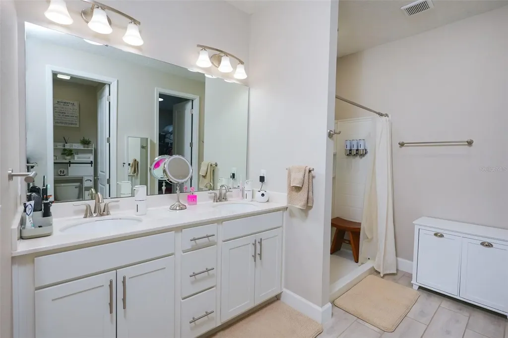 2544 Autumn Stream Drive Leesburg FL 34748
