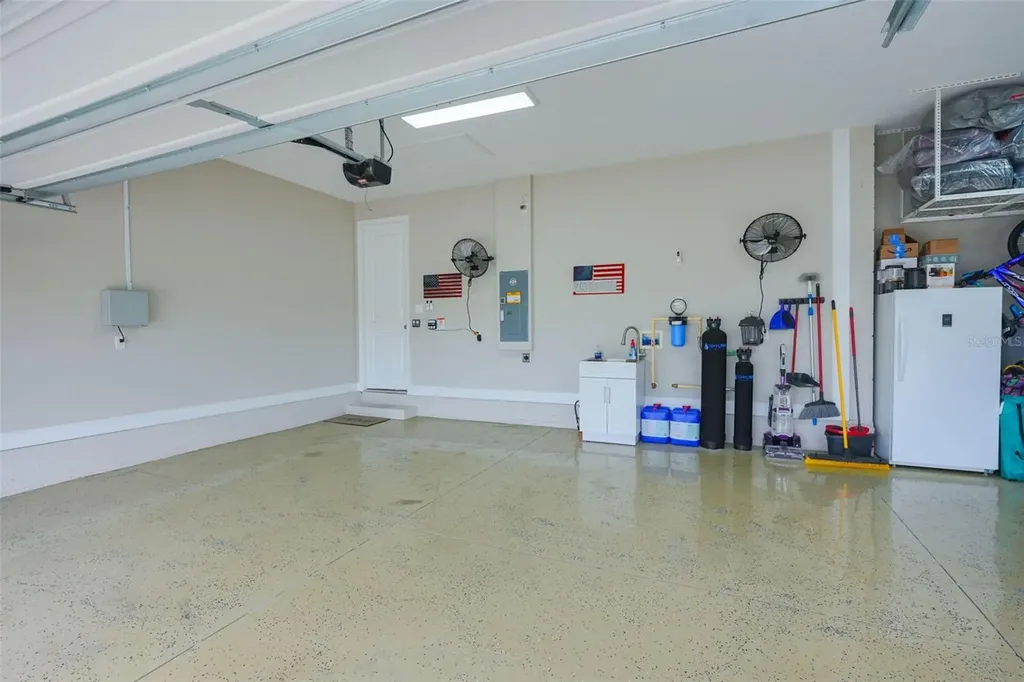2544 Autumn Stream Drive Leesburg FL 34748
