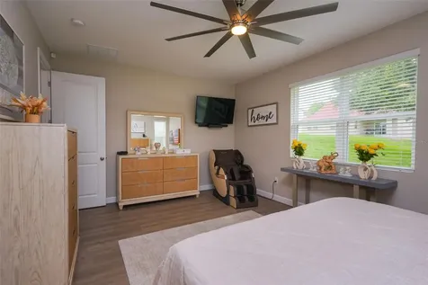 2544 Autumn Stream Drive Leesburg FL 34748