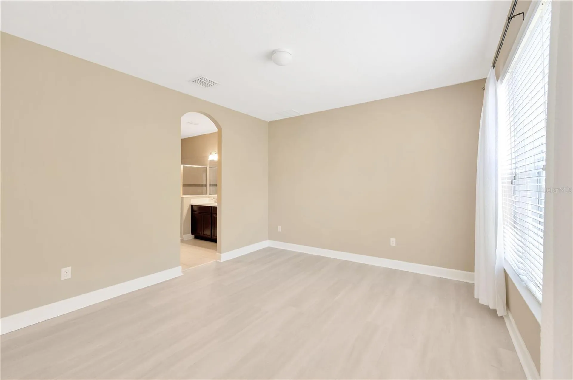 16065 Bella Woods Drive Tampa FL 33647