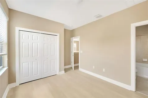 16065 Bella Woods Drive Tampa FL 33647