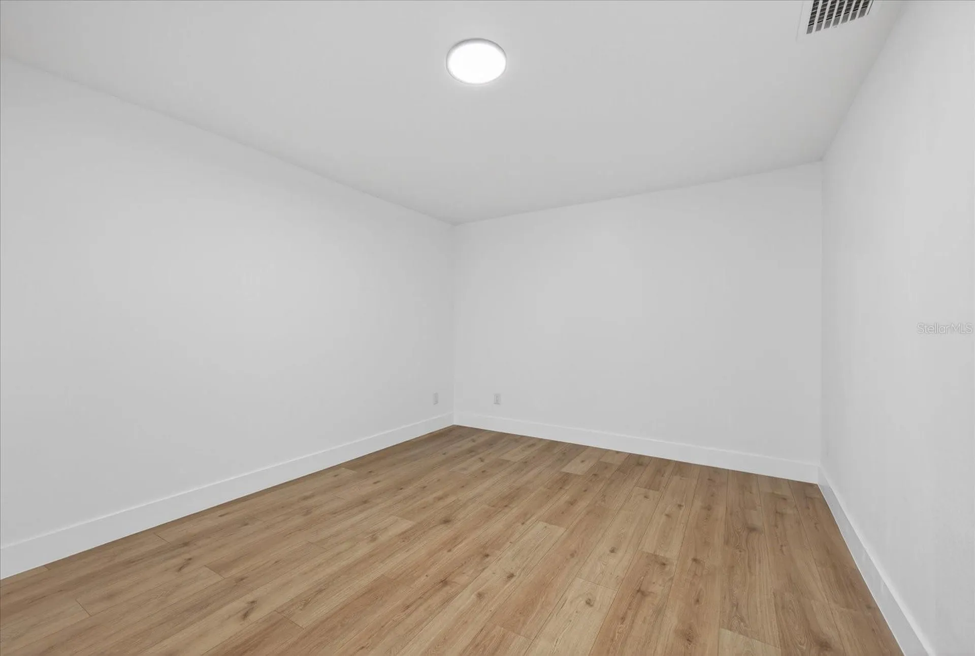 5302 E 14th Avenue Tampa FL 33619
