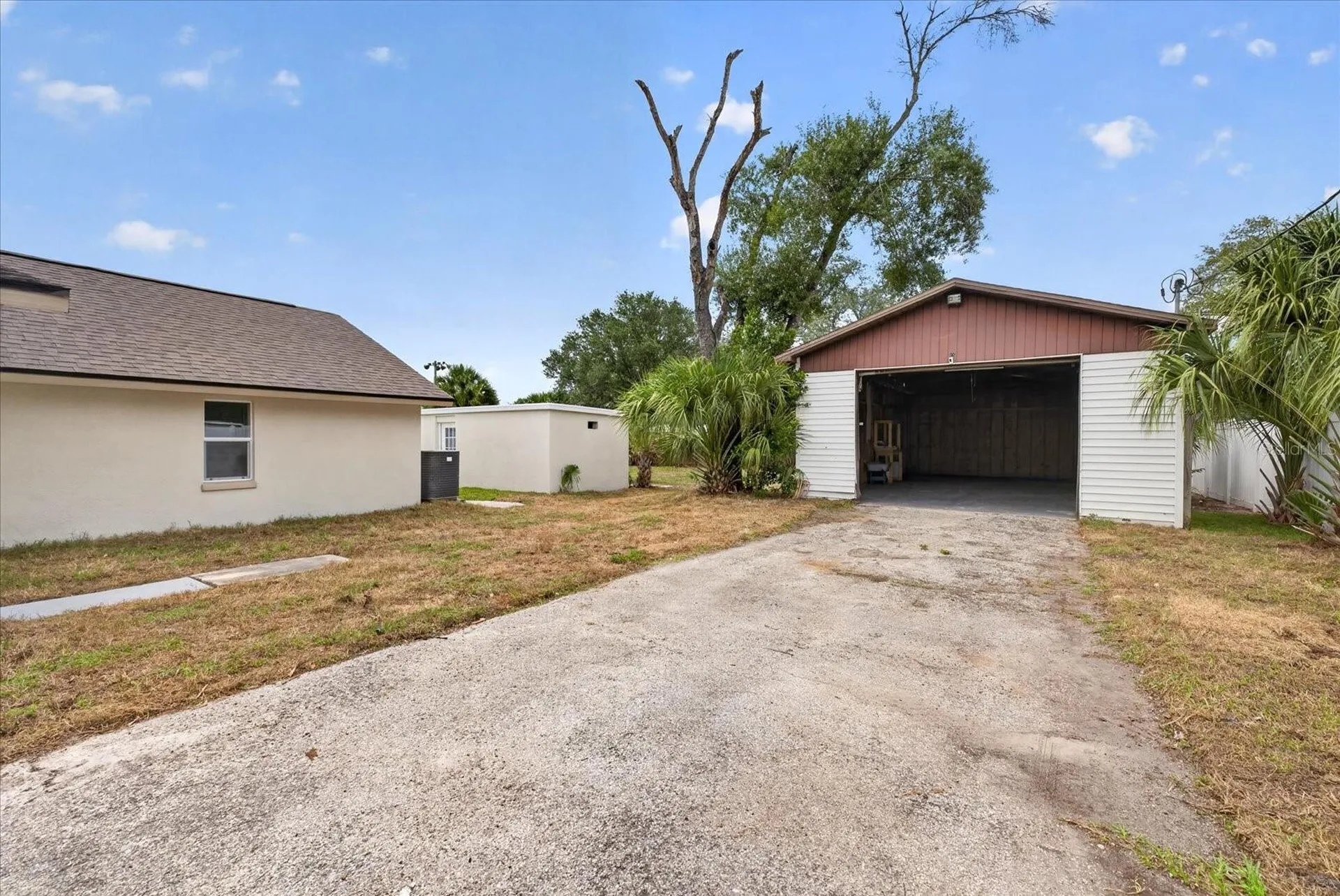 5302 E 14th Avenue Tampa FL 33619