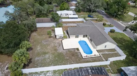 5302 E 14th Avenue Tampa FL 33619