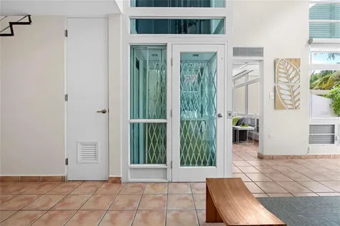 15 1 Villas Del Golf Oest Kenedy Dorado PR 00646