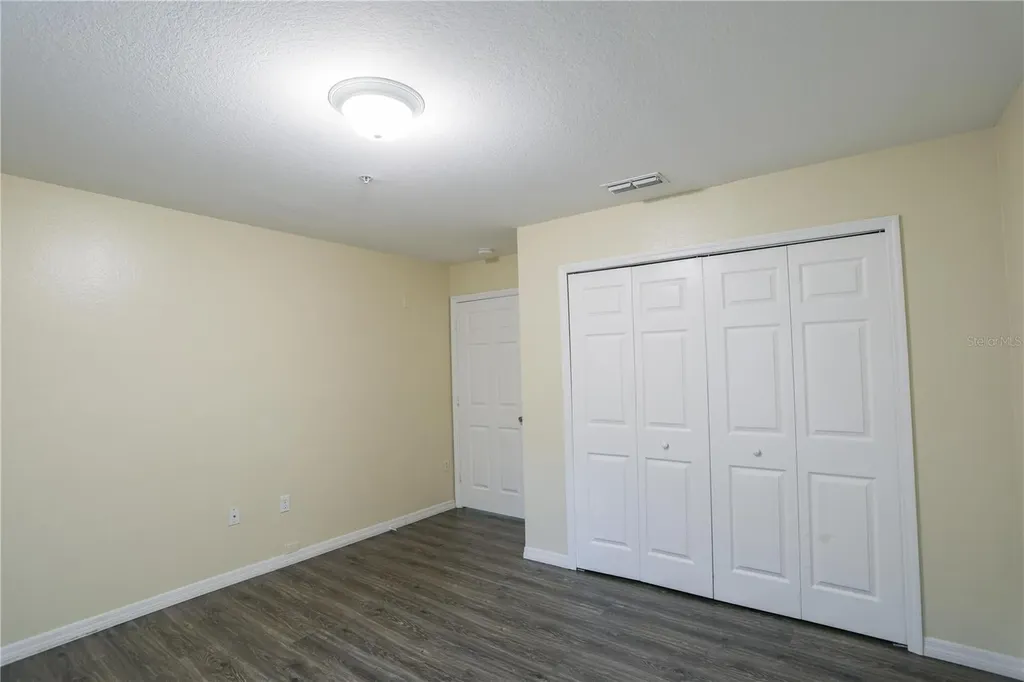5451 Vineland Road Orlando FL 32811
