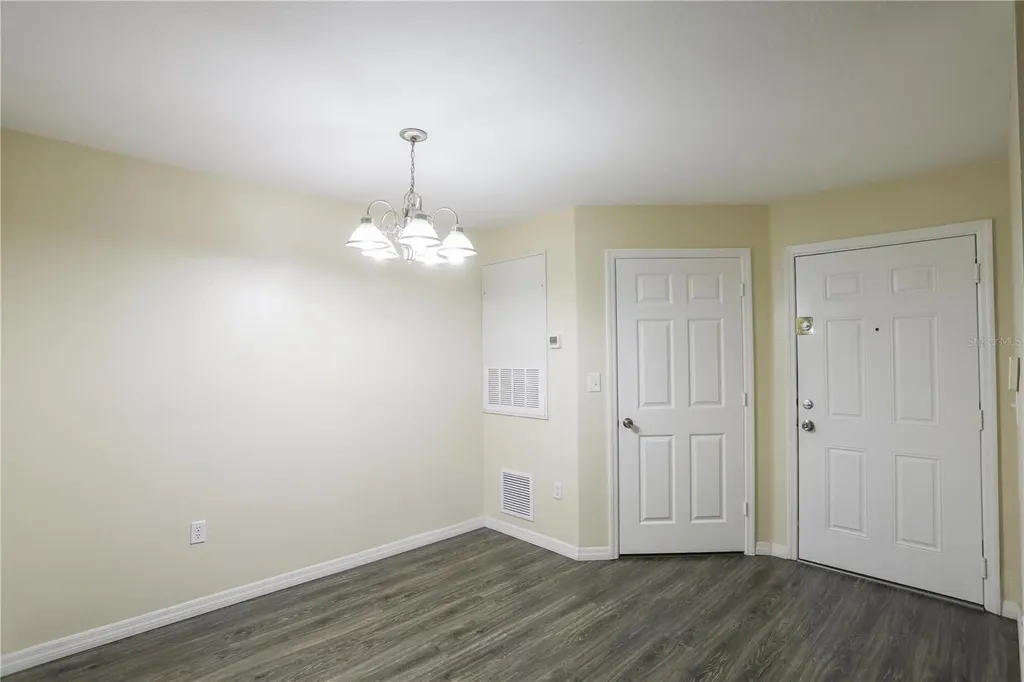 5451 Vineland Road Orlando FL 32811
