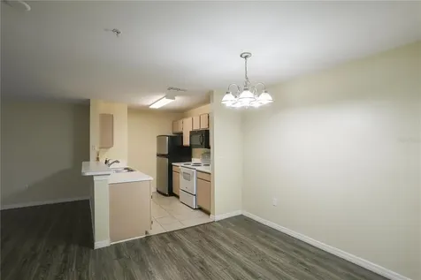 5451 Vineland Road Orlando FL 32811