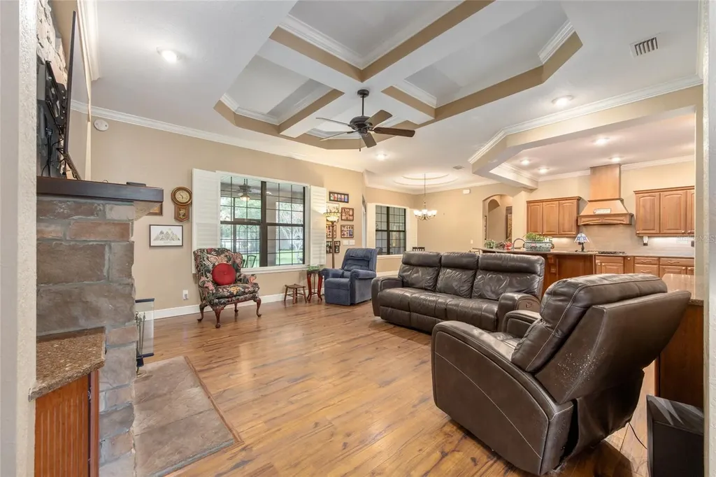 3 Hialeah Drive Ocala FL 34482