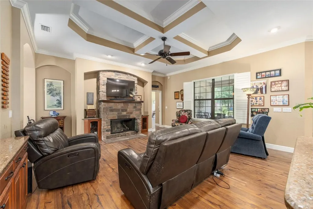3 Hialeah Drive Ocala FL 34482