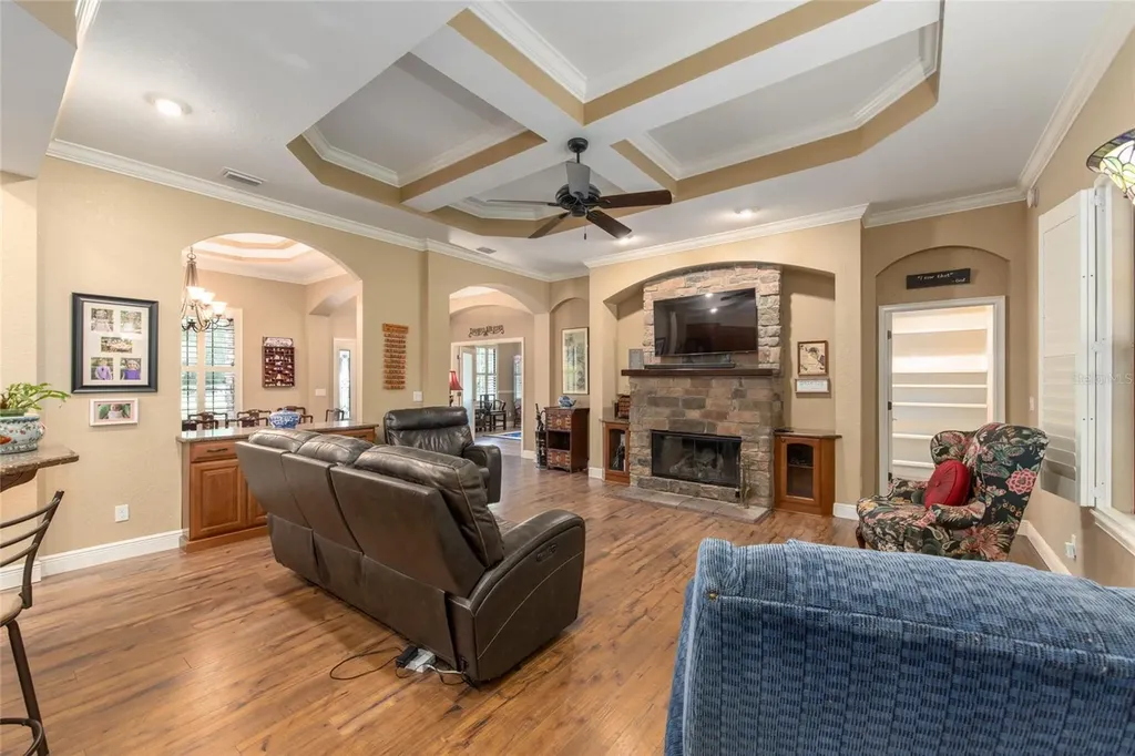 3 Hialeah Drive Ocala FL 34482