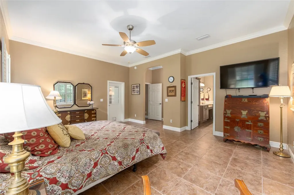 3 Hialeah Drive Ocala FL 34482
