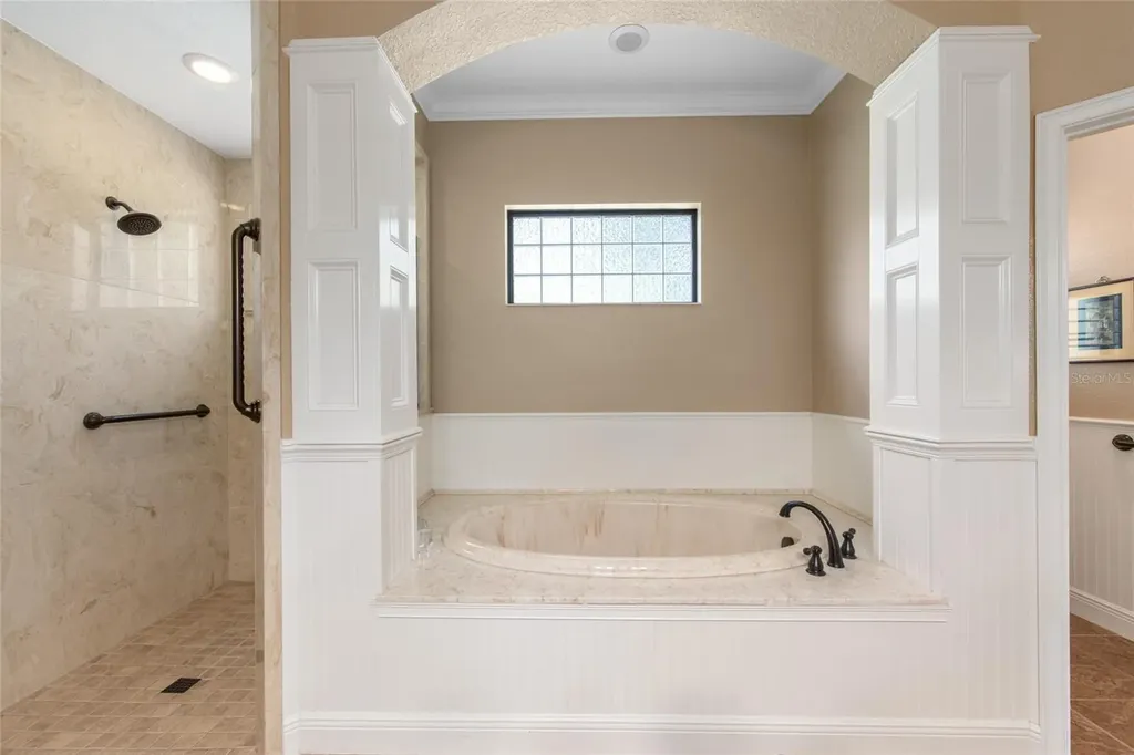 3 Hialeah Drive Ocala FL 34482