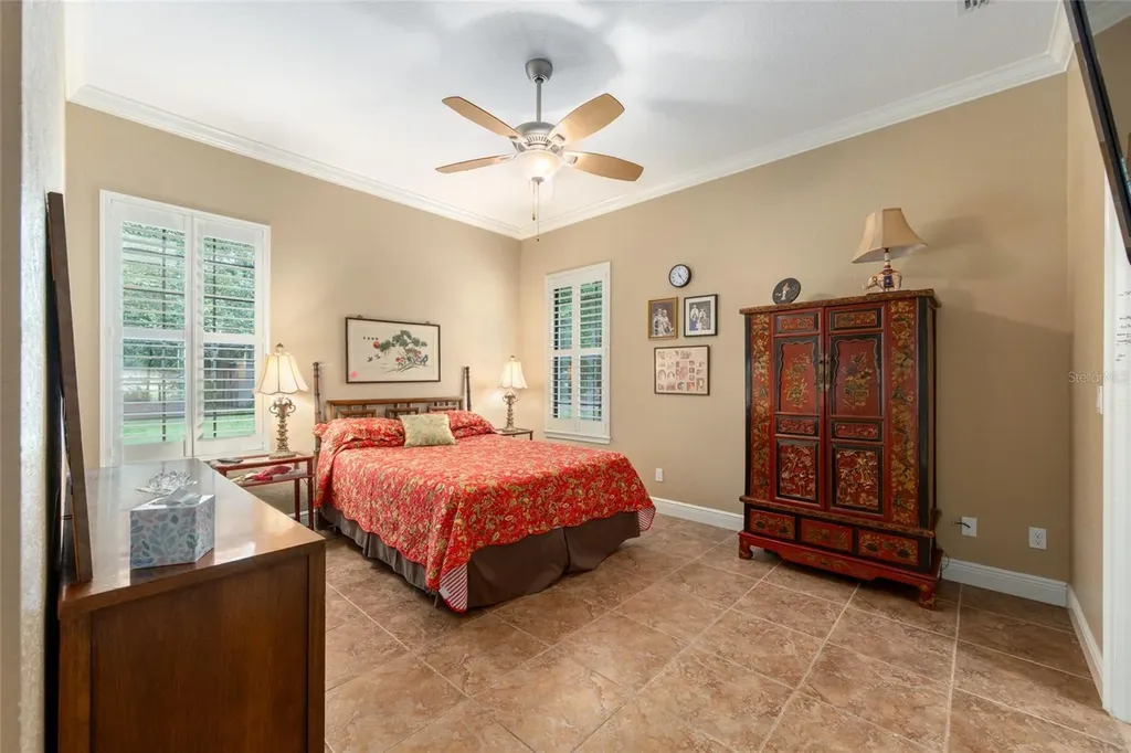 3 Hialeah Drive Ocala FL 34482