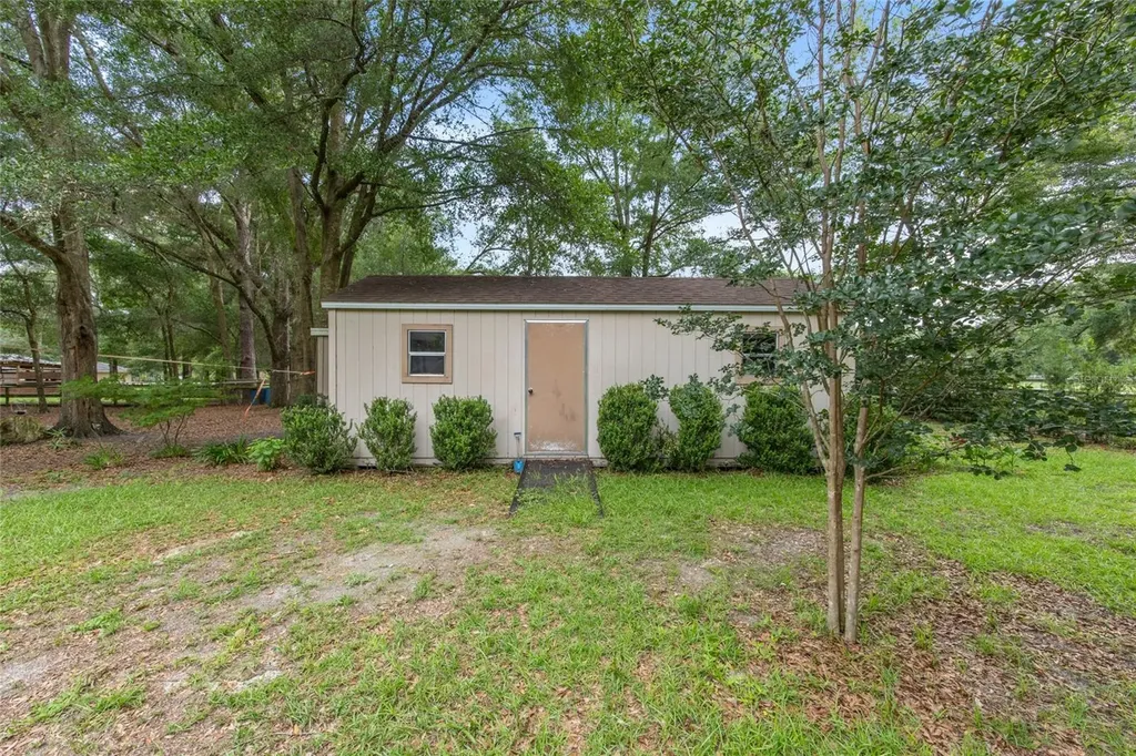 3 Hialeah Drive Ocala FL 34482