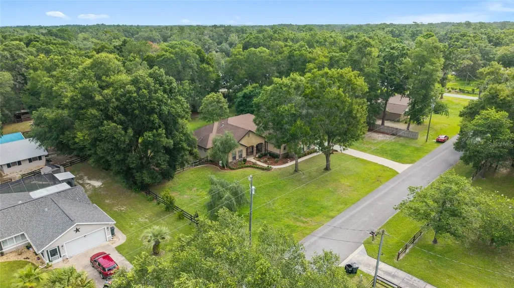 3 Hialeah Drive Ocala FL 34482