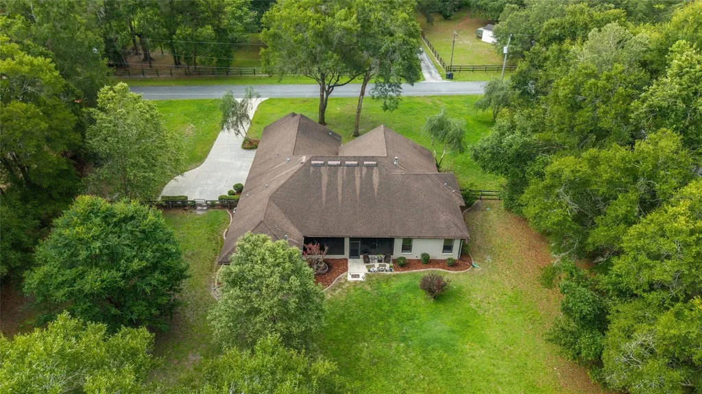3 Hialeah Drive Ocala FL 34482