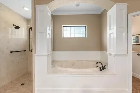 3 Hialeah Drive Ocala FL 34482