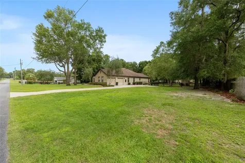 3 Hialeah Drive Ocala FL 34482