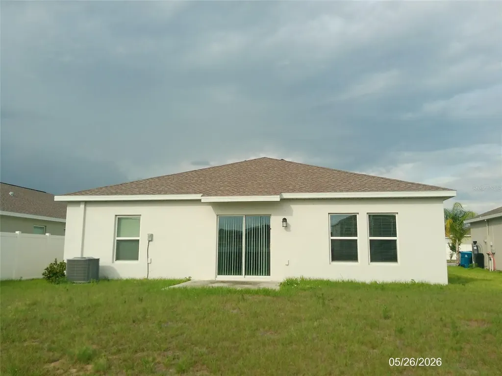 437 Singing Sands Circle Lake Wales FL 33859