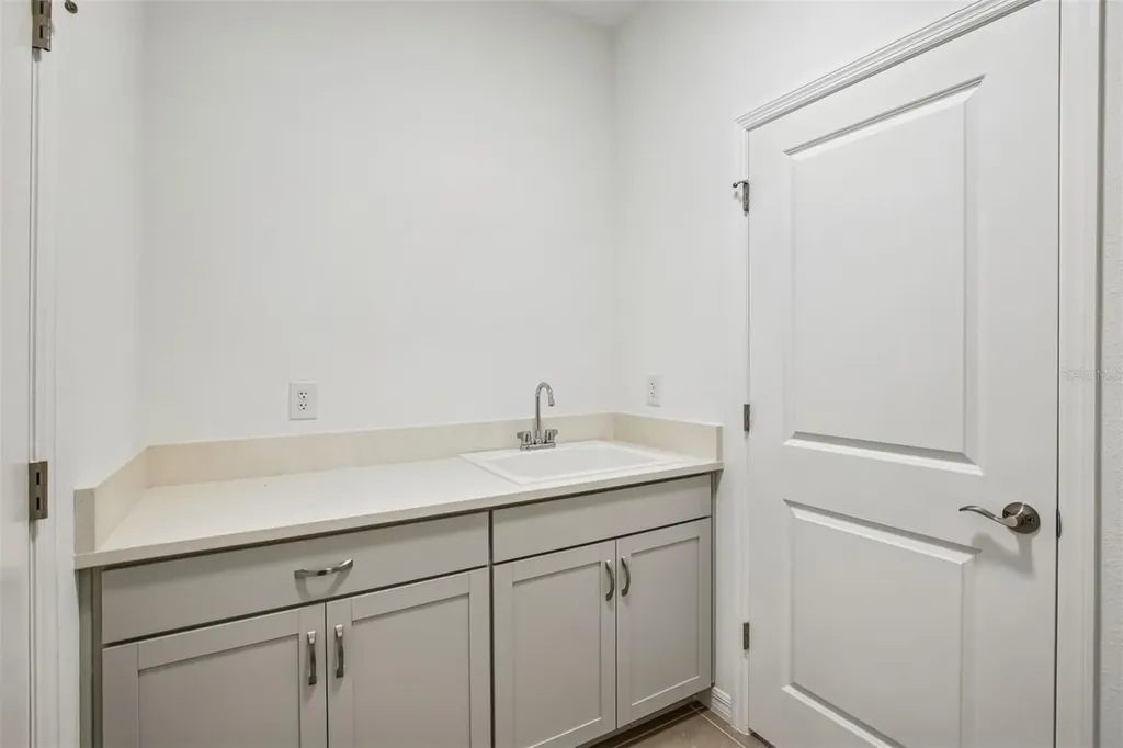 8725 Canard Cove Palmetto FL 34221