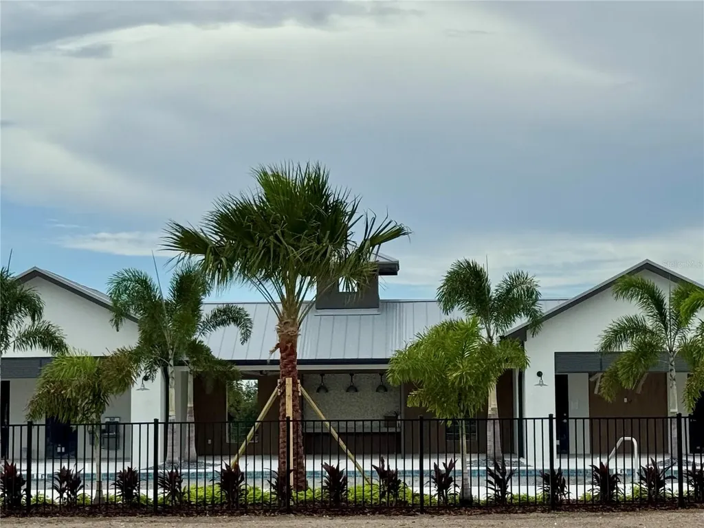 8725 Canard Cove Palmetto FL 34221