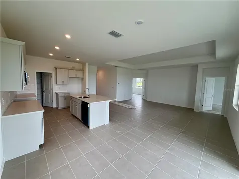 8725 Canard Cove Palmetto FL 34221