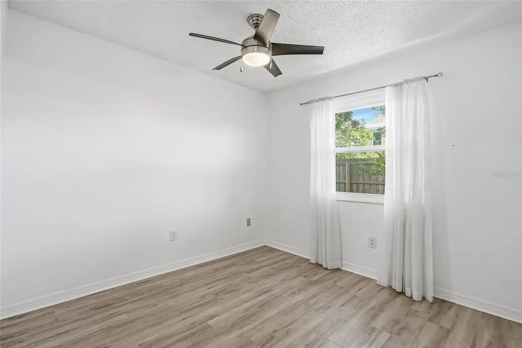 366 47th Avenue N St Petersburg FL 33703