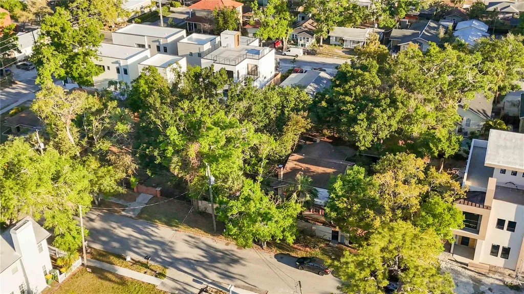 1743 8th Street Sarasota FL 34236