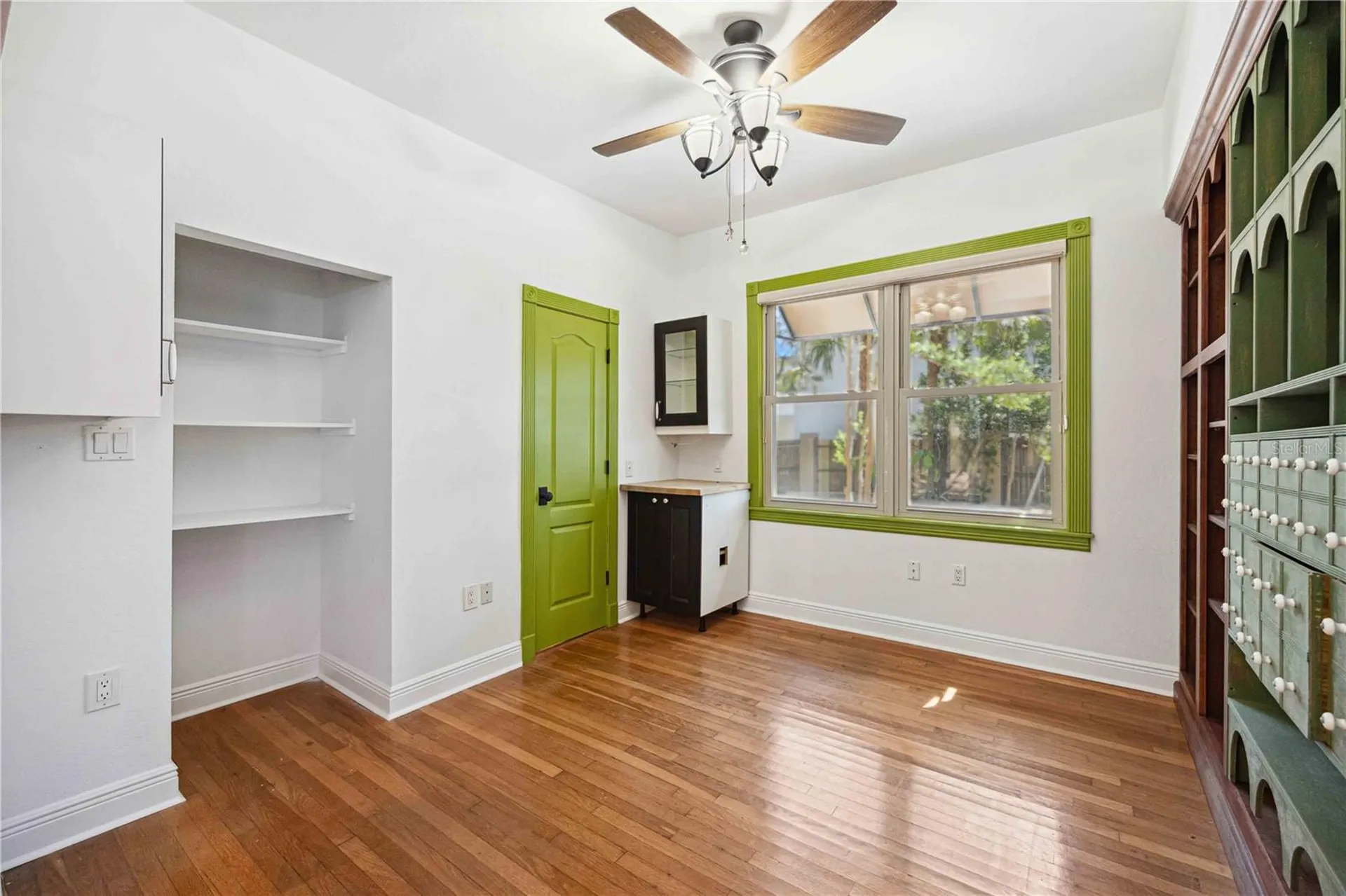 1743 8th Street Sarasota FL 34236