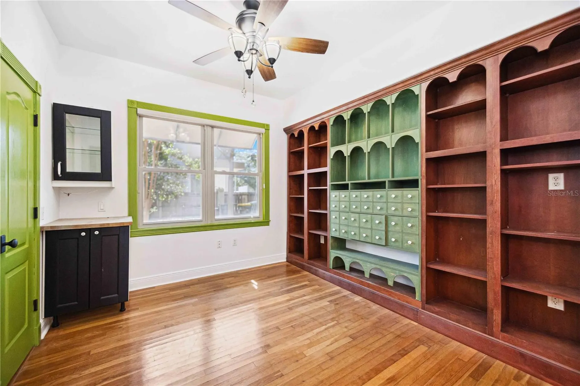 1743 8th Street Sarasota FL 34236