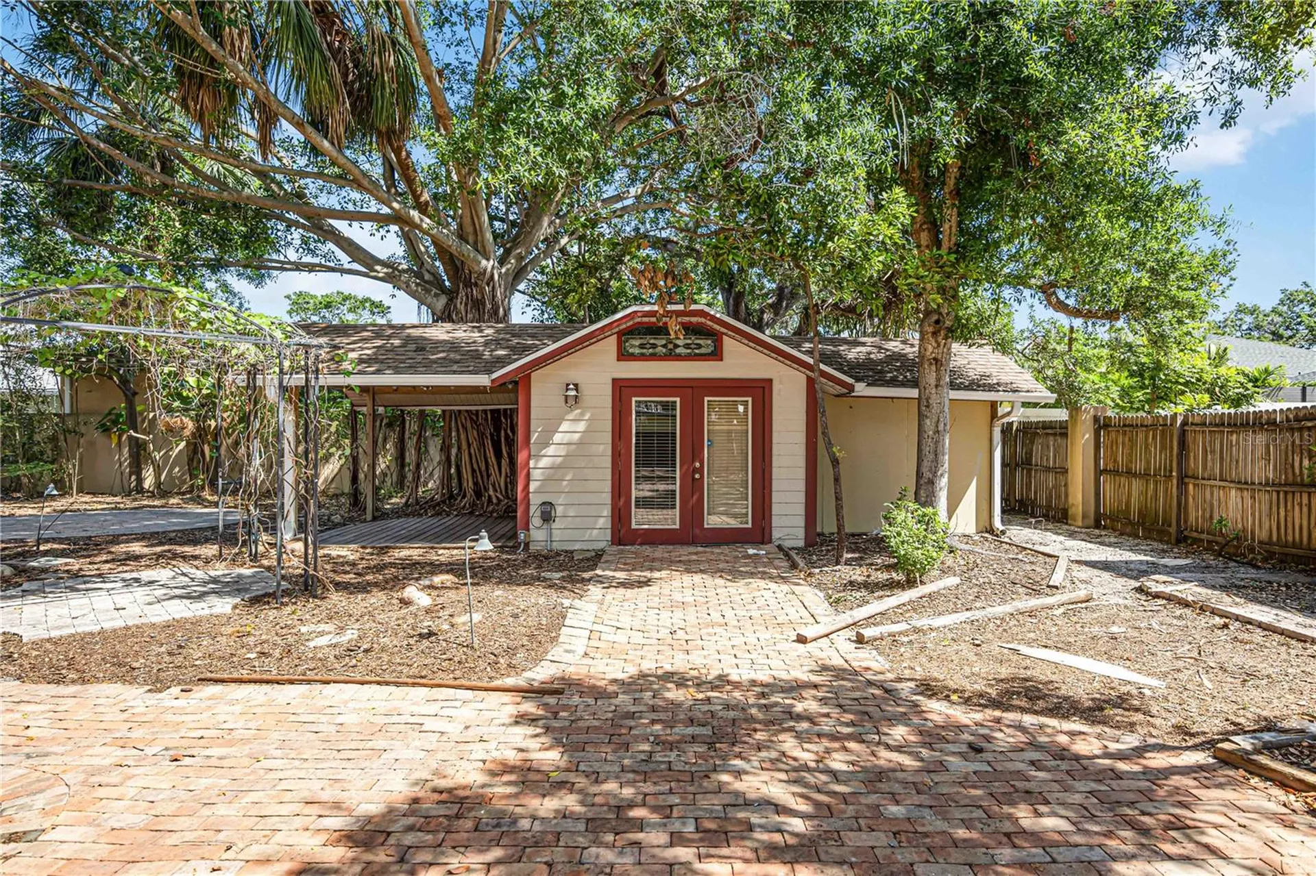 1743 8th Street Sarasota FL 34236