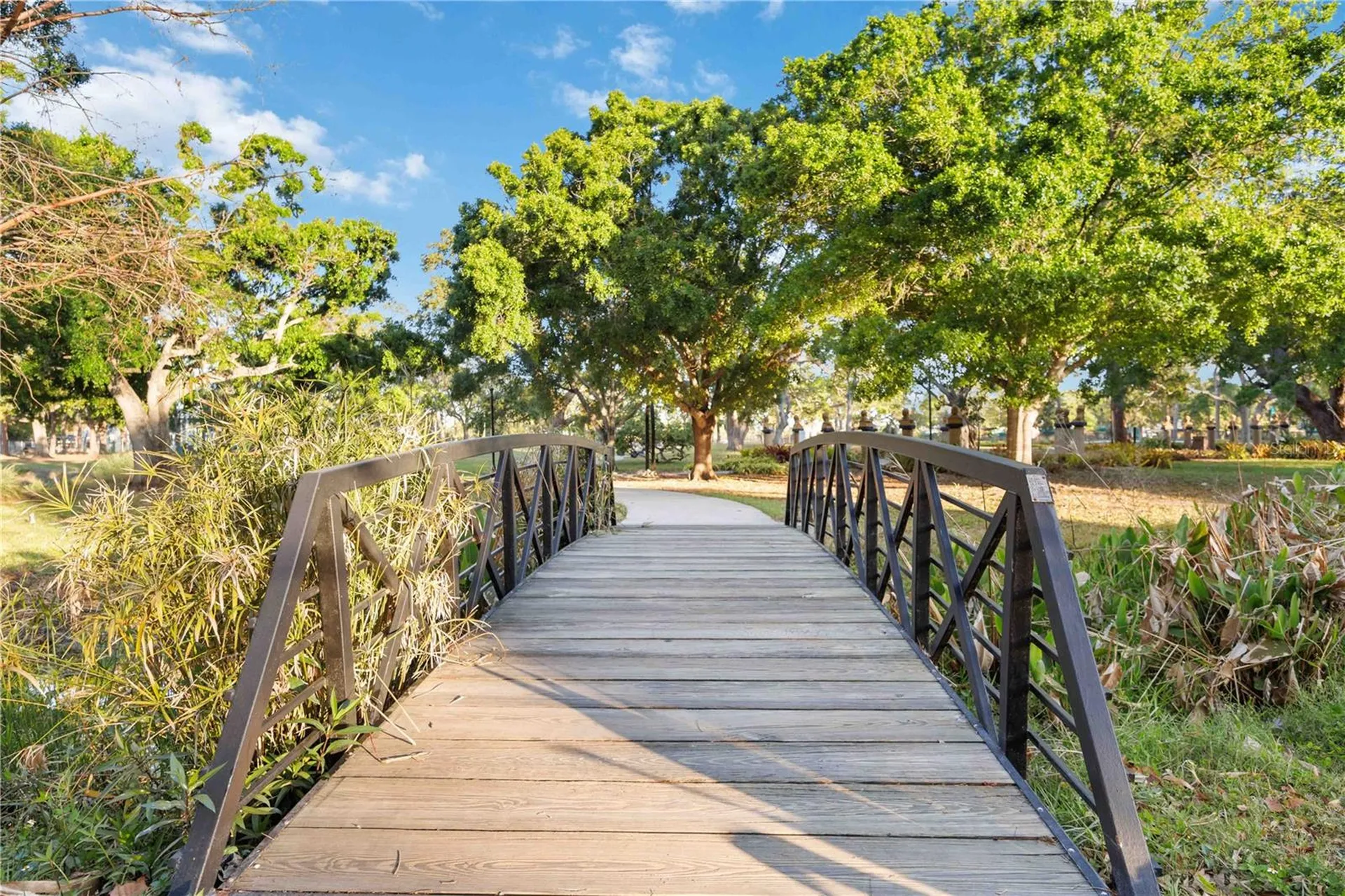 1743 8th Street Sarasota FL 34236