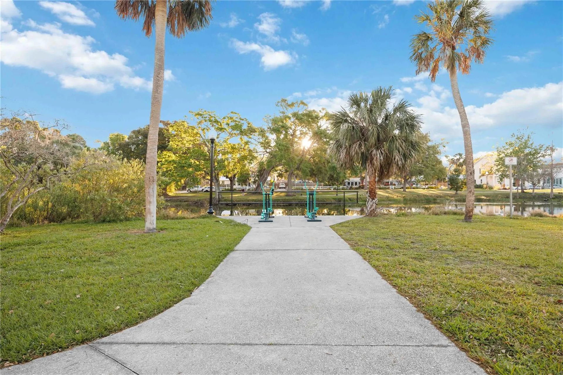 1743 8th Street Sarasota FL 34236