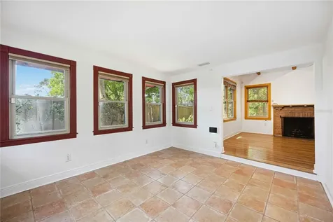 1743 8th Street Sarasota FL 34236
