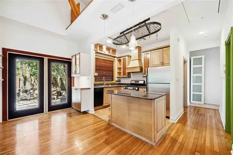1743 8th Street Sarasota FL 34236
