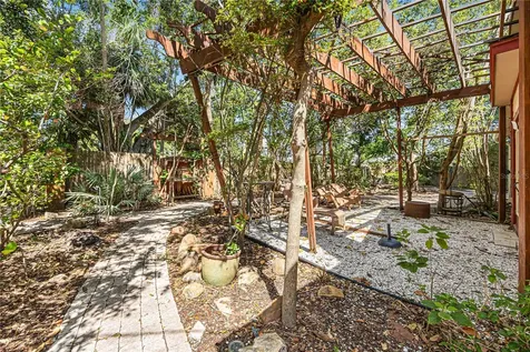 1743 8th Street Sarasota FL 34236