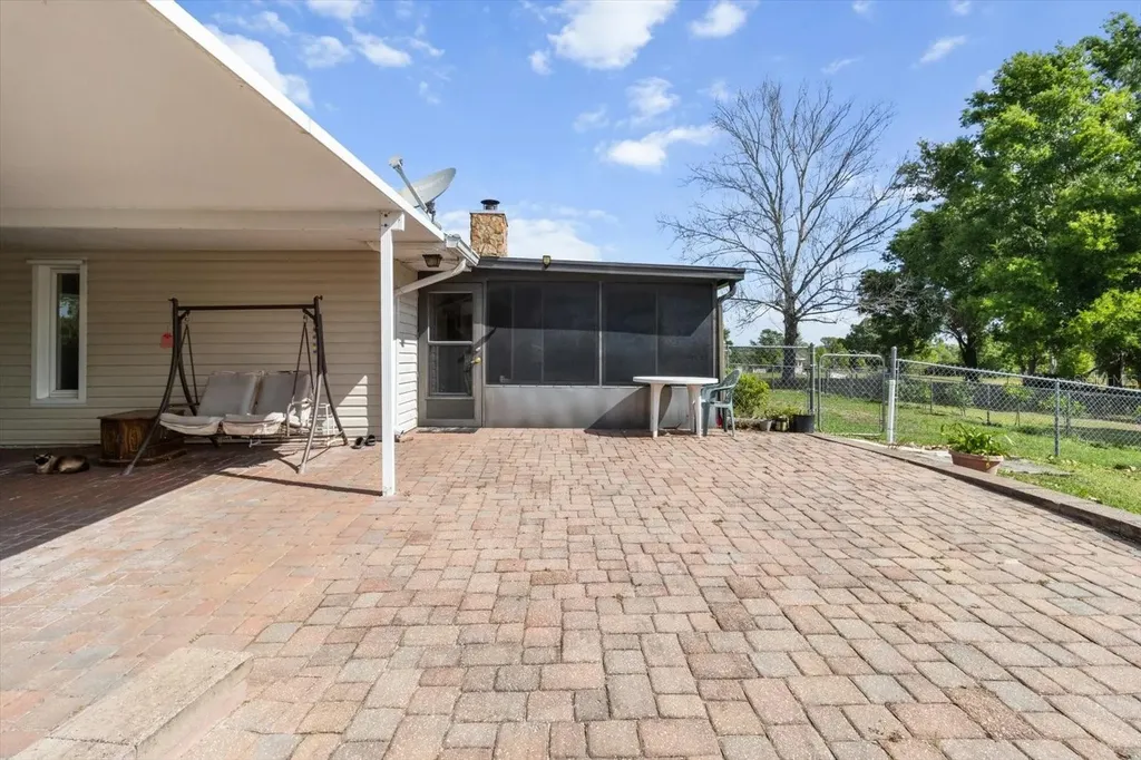 8921 S Thoroughbred Point Inverness FL 34452