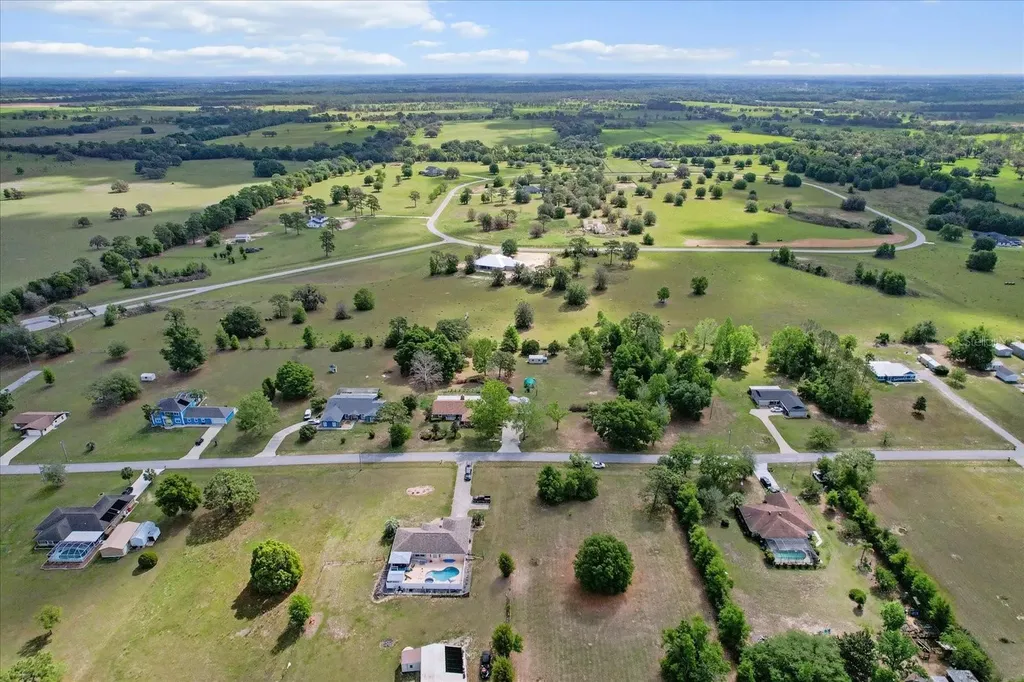 8921 S Thoroughbred Point Inverness FL 34452