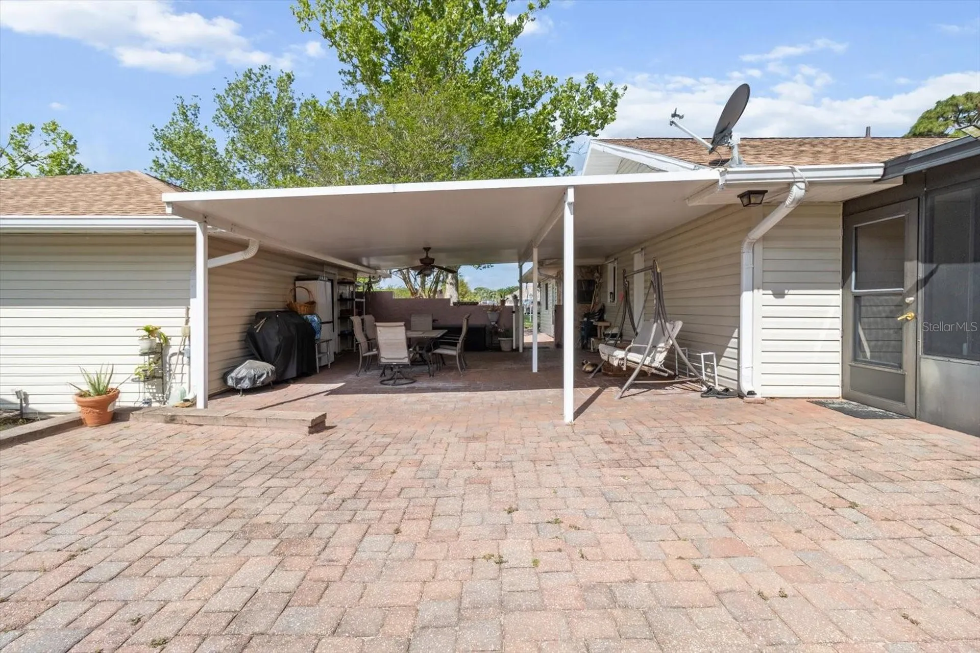 8921 S Thoroughbred Point Inverness FL 34452