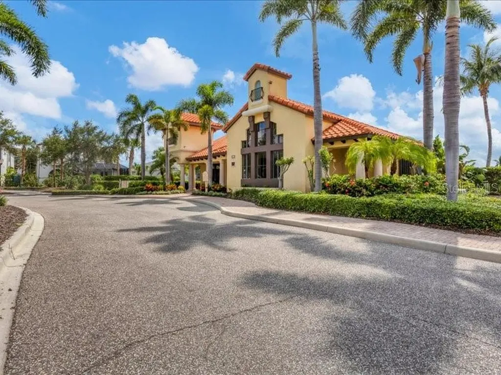 6228 Champions Row Street Bradenton FL 34210