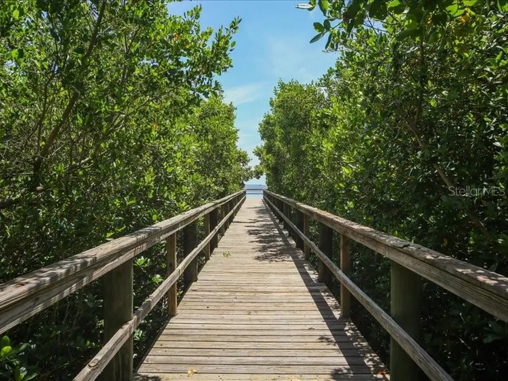 6228 Champions Row Street Bradenton FL 34210