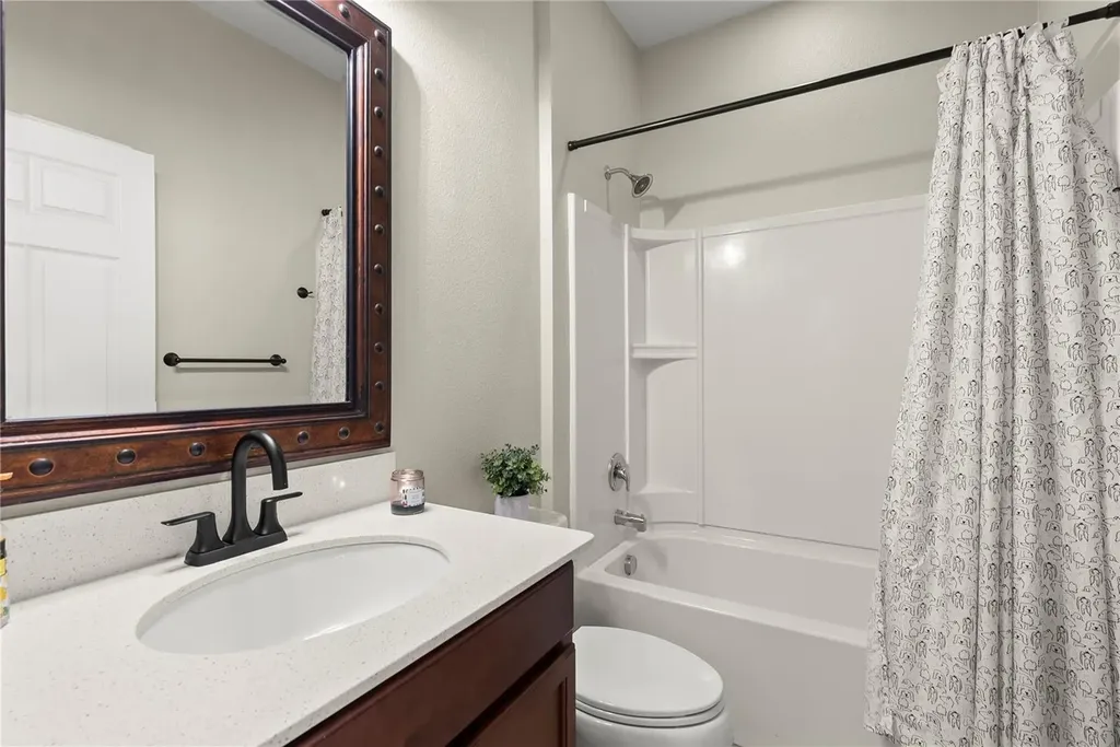 2517 Isabela Terrace Kissimmee FL 34743