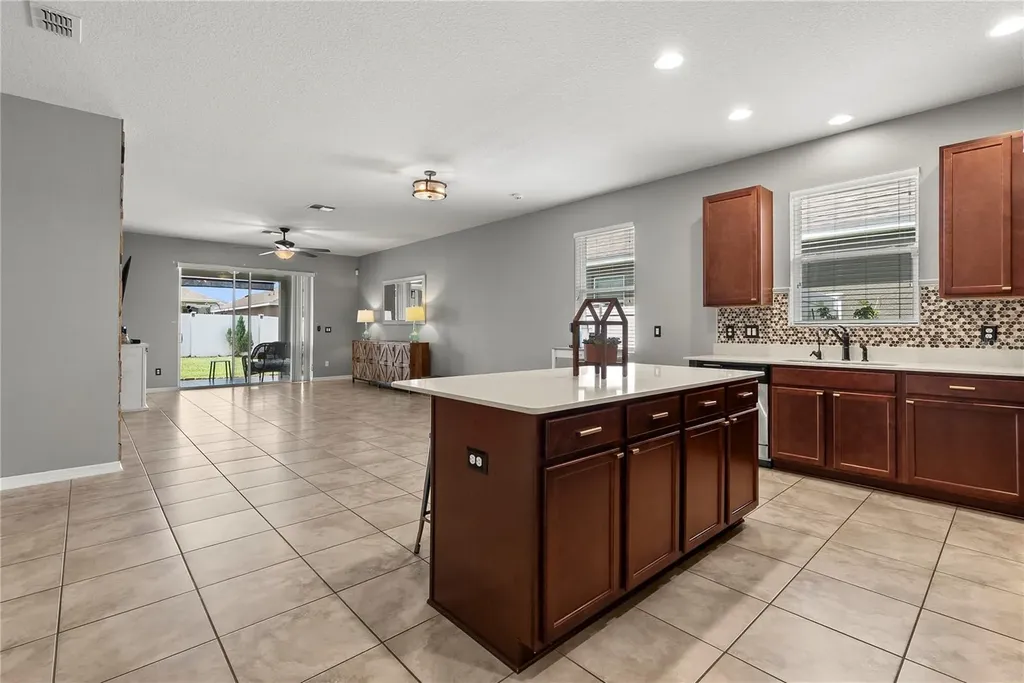 2517 Isabela Terrace Kissimmee FL 34743