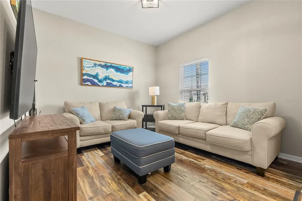 2517 Isabela Terrace Kissimmee FL 34743