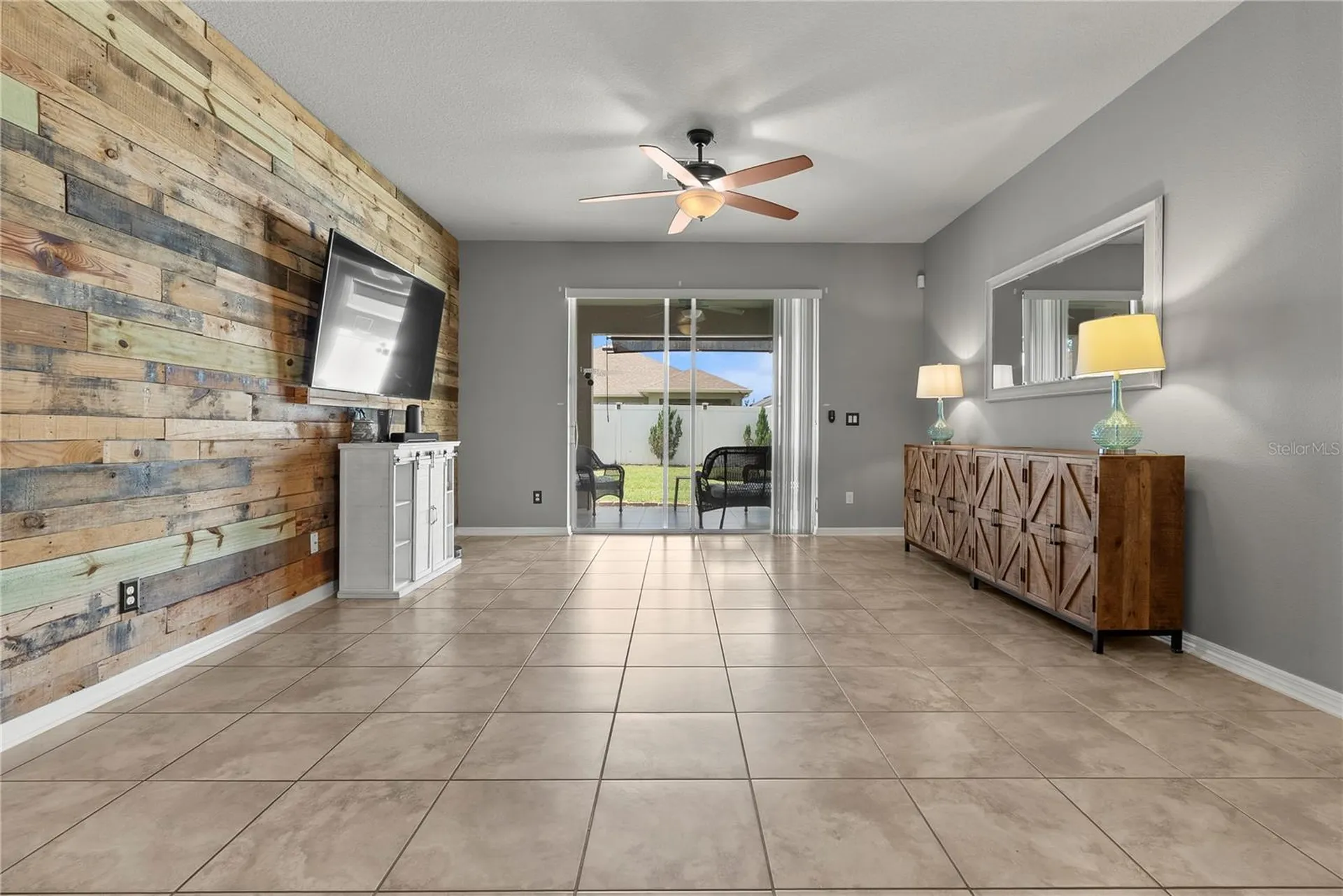 2517 Isabela Terrace Kissimmee FL 34743