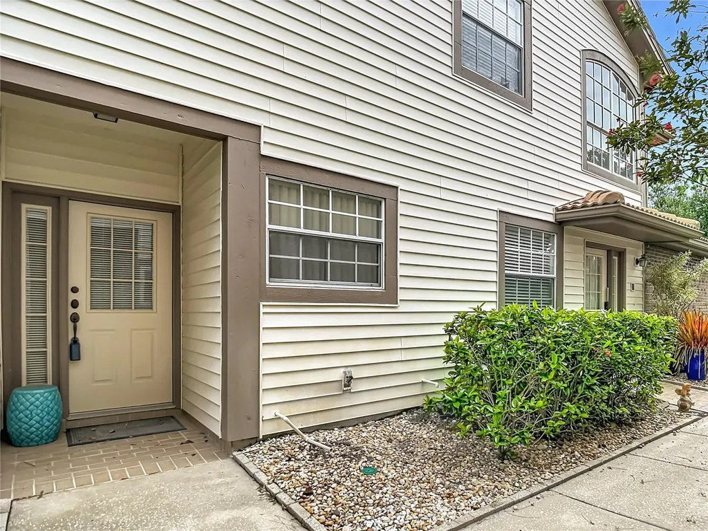 1260 Clays Trail Oldsmar FL 34677