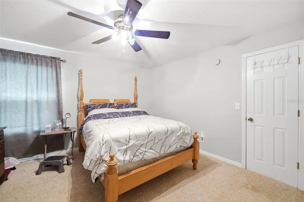 2112 Heritage Crest Drive Valrico FL 33594