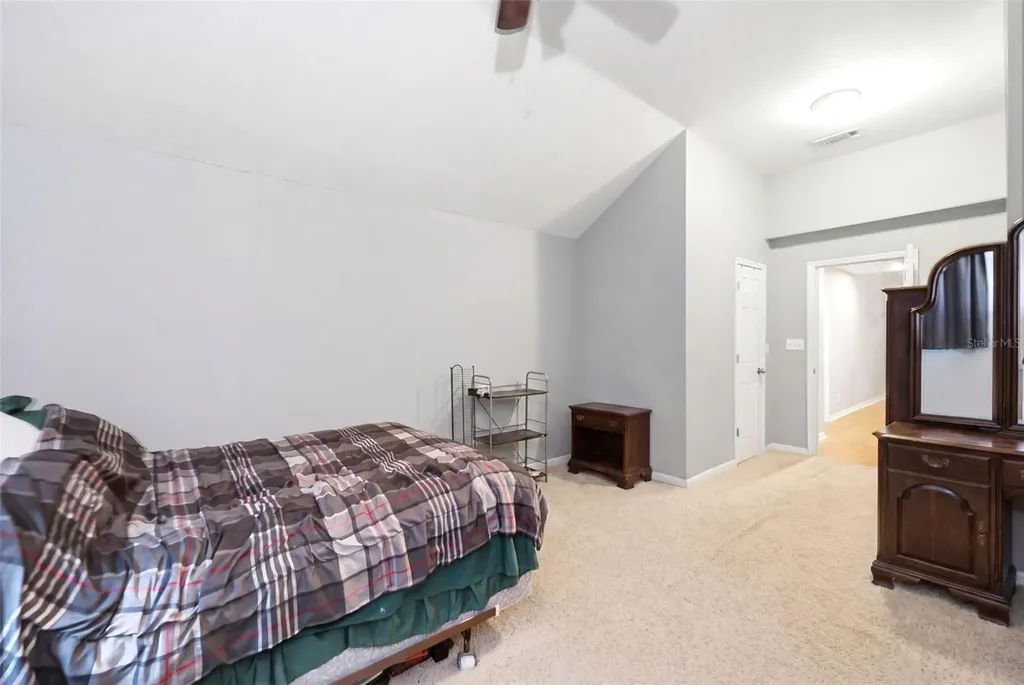 2112 Heritage Crest Drive Valrico FL 33594